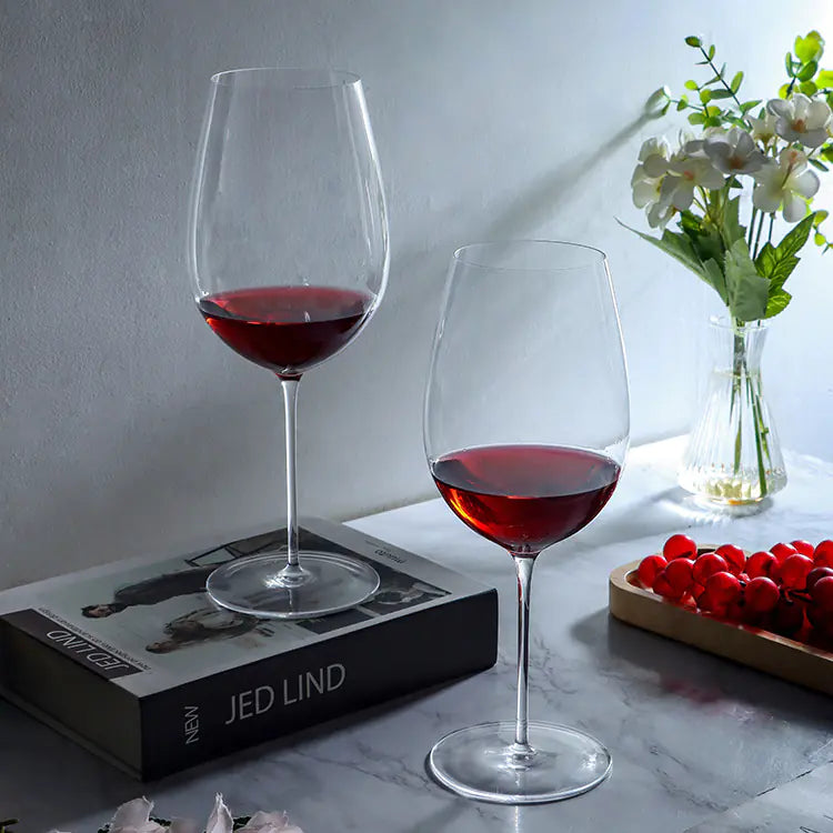 Ultra-Thin Crystal Wine Glasses – Elegant Glassware for Red & White Wine