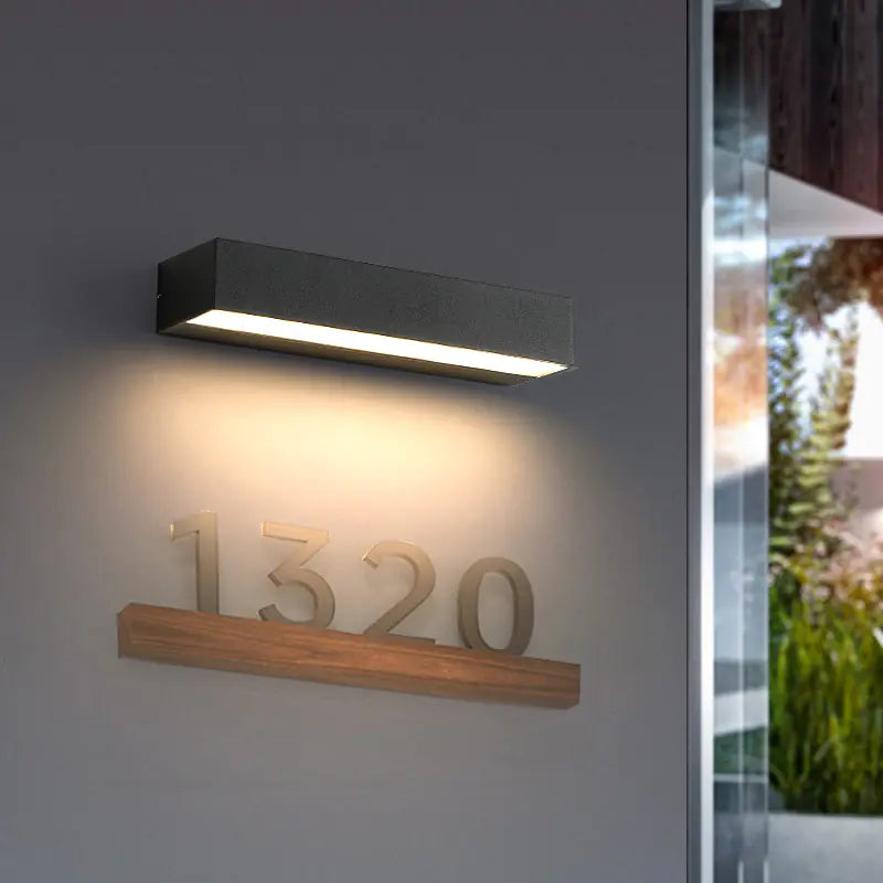 Outdoor Waterproof Wall Light for Villas and Patios