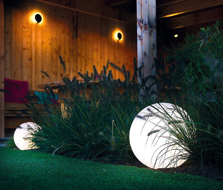 Outdoor Solar LED Ball Light with Remote Control