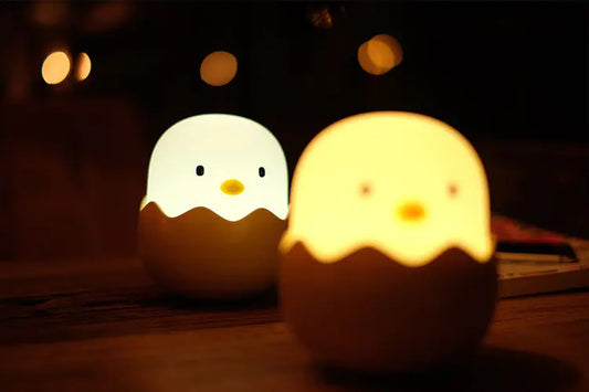 Creative Eggshell Chicken Night Light with Silicone Base